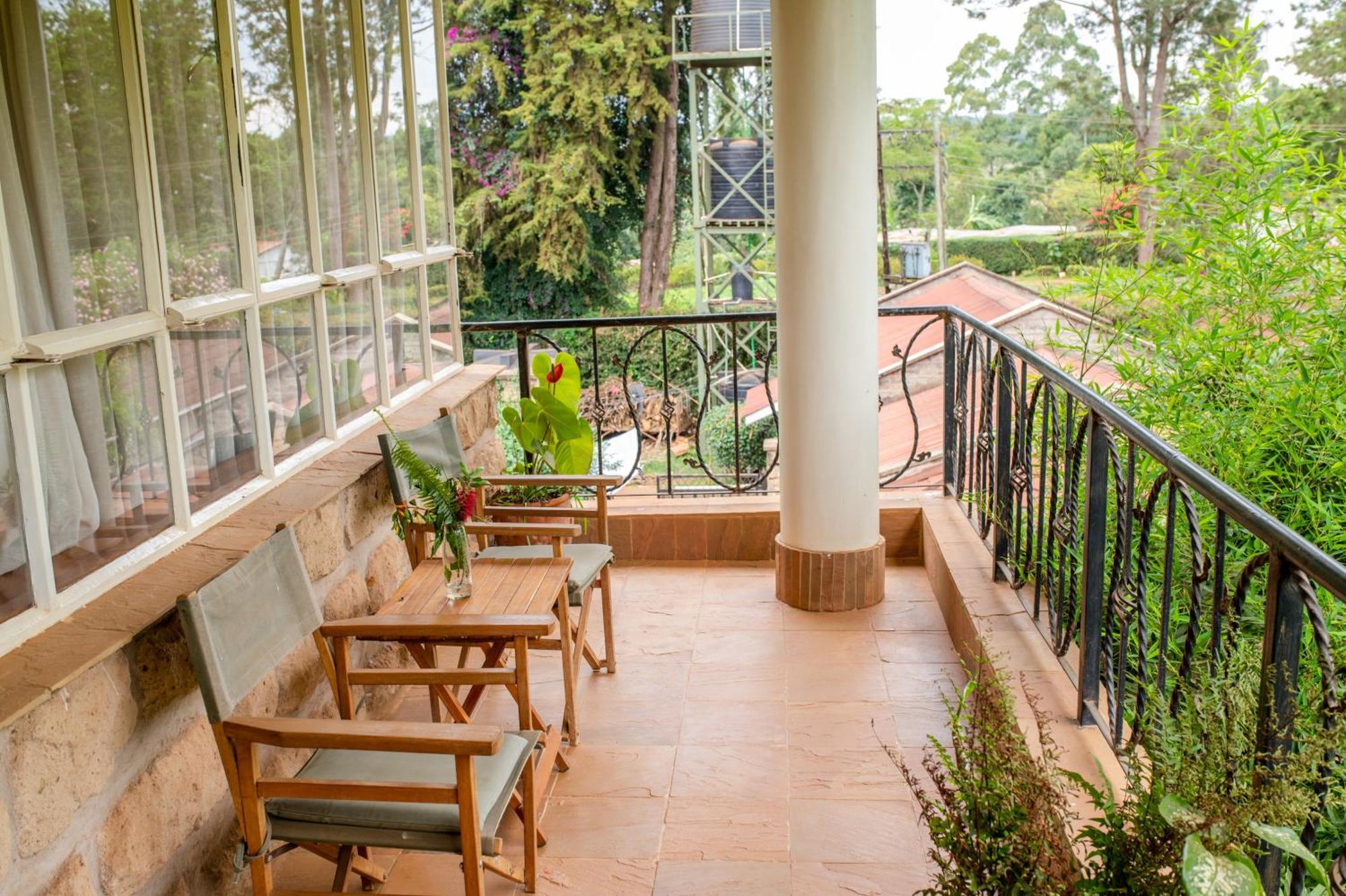 Zereniti House Hotel Muyaka Exterior photo