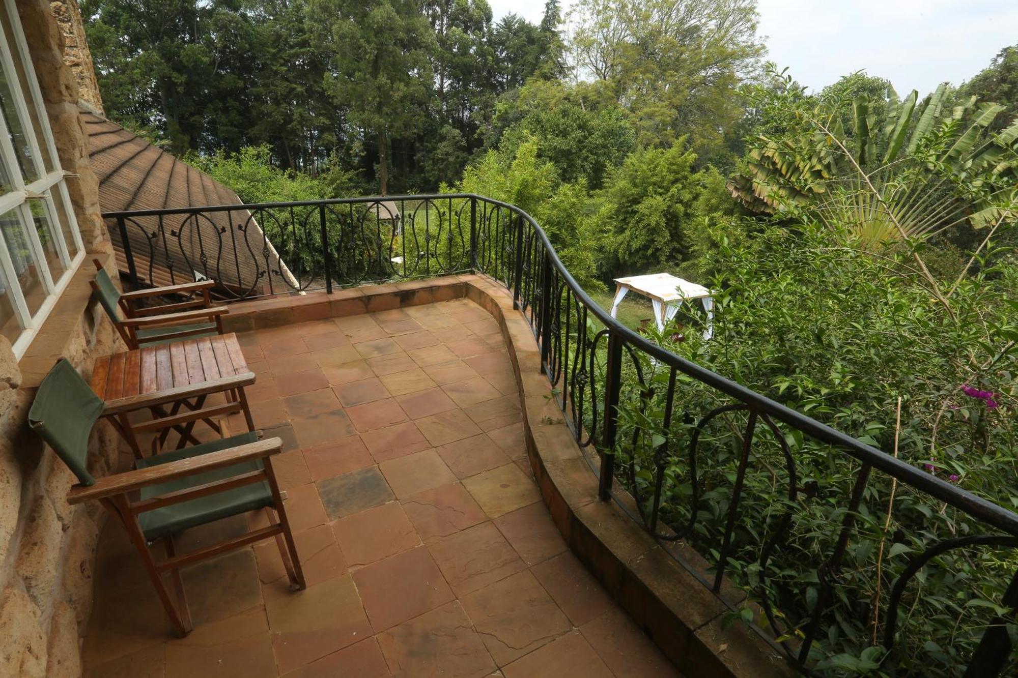 Zereniti House Hotel Muyaka Exterior photo