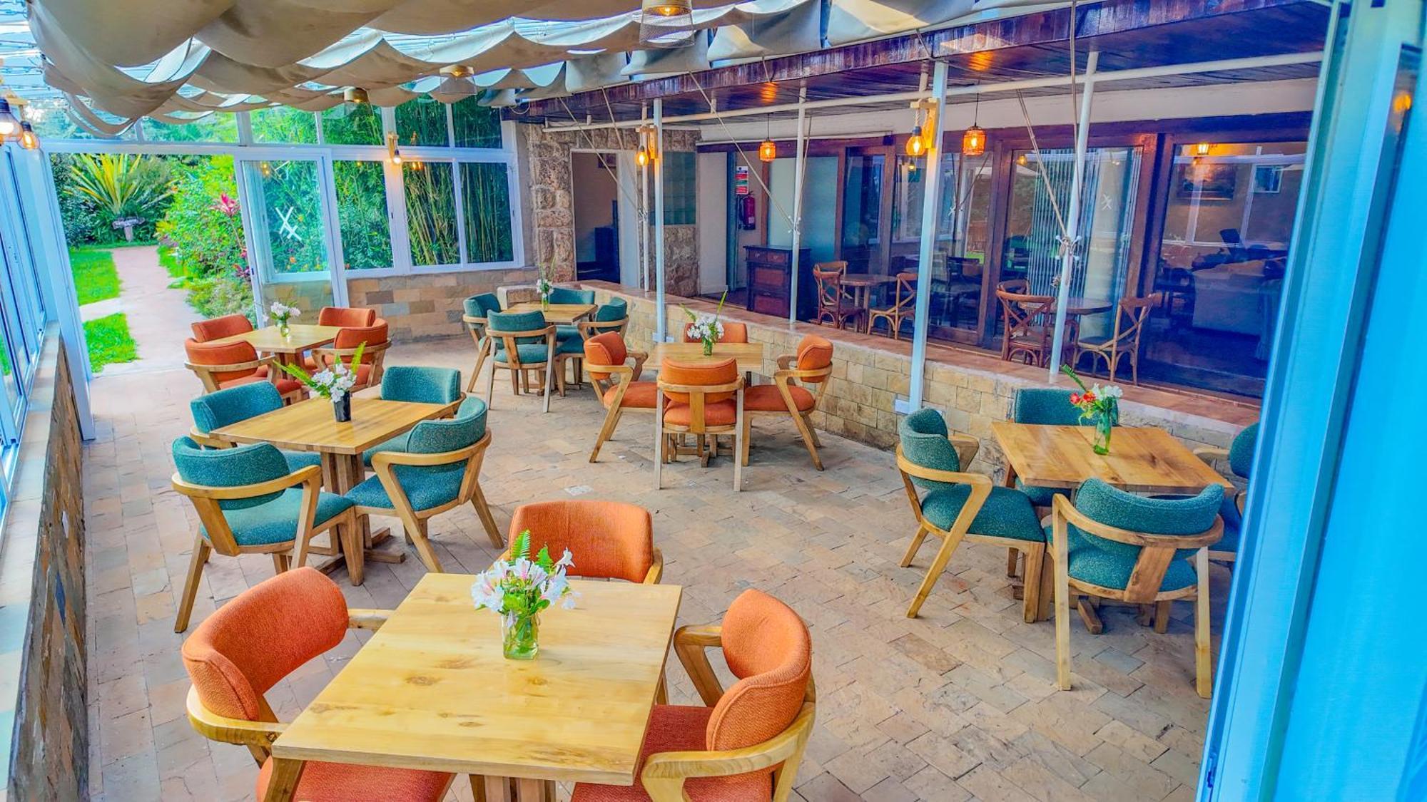 Zereniti House Hotel Muyaka Exterior photo